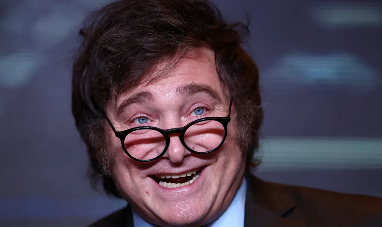 Javier Milei: como o novo presidente deve lidar com a crise econômica da Argentina