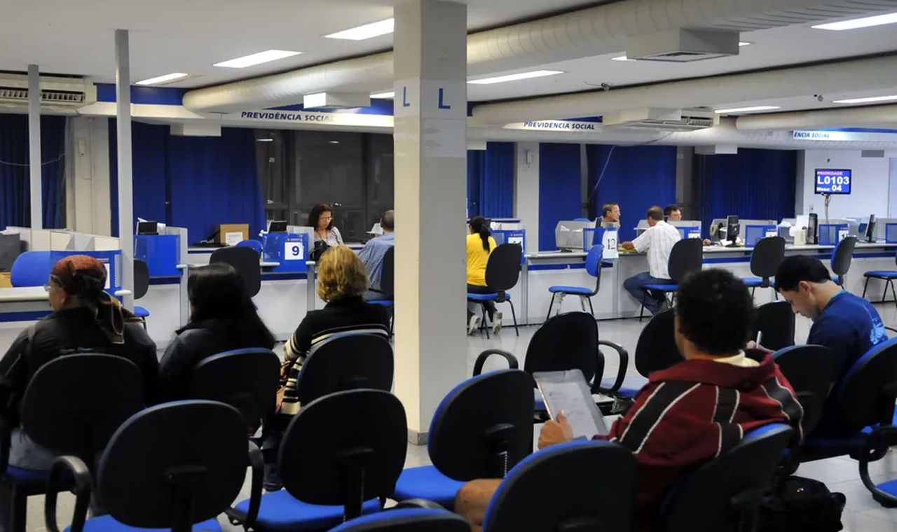 Com inflação mais baixa, teto para aposentadorias do INSS terá menor reajuste desde 2019