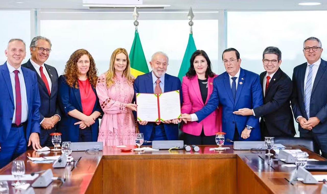 Governo publica Orçamento de 2024 com veto de R$ 5,6 bilhões em emendas de comissão