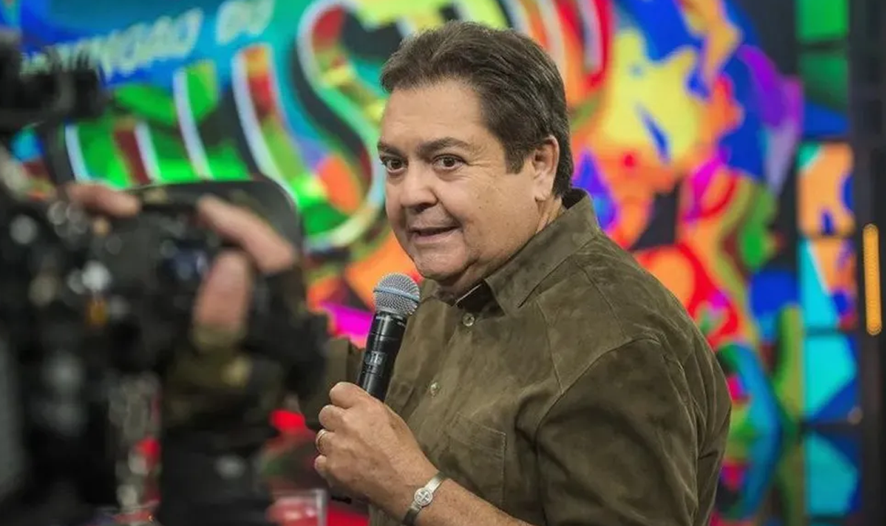 Faustão passa por transplante de rim em SP