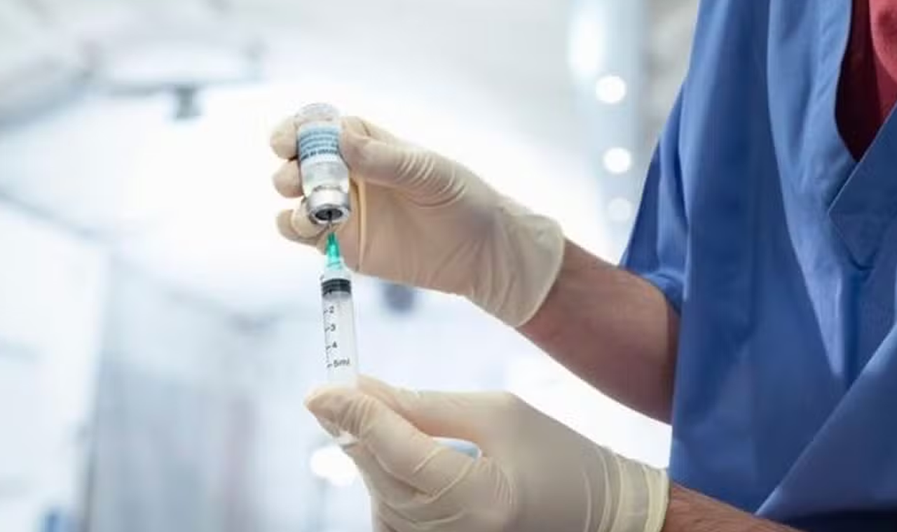 Vacina da dengue: planos de saúde são obrigados a aplicar imunizante?