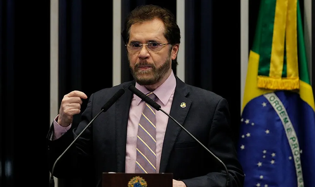 Antes uma das maiores bancadas, PSDB vê êxodo e corre risco de ficar sem nenhum nome no Senado