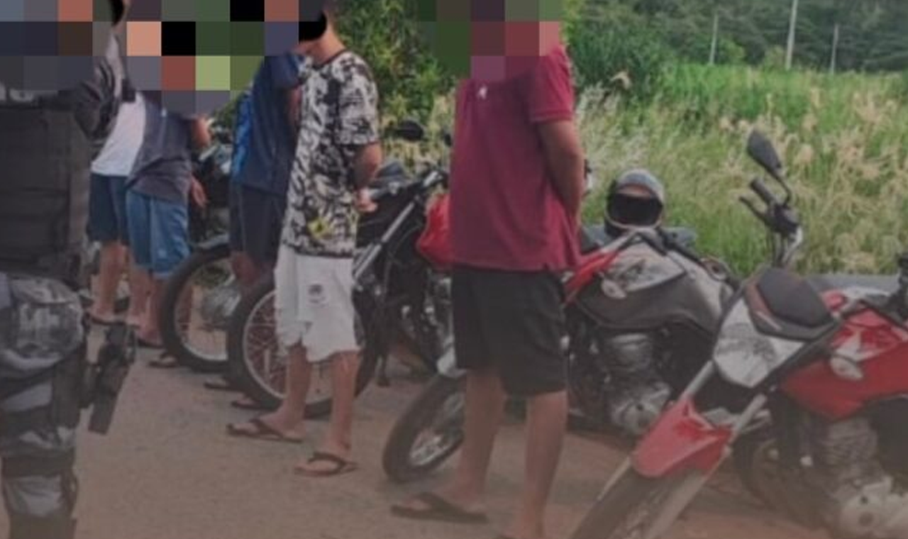GCM flagra grupo de motociclistas promovendo arruaça durante a madrugada, em Quirinópolis.