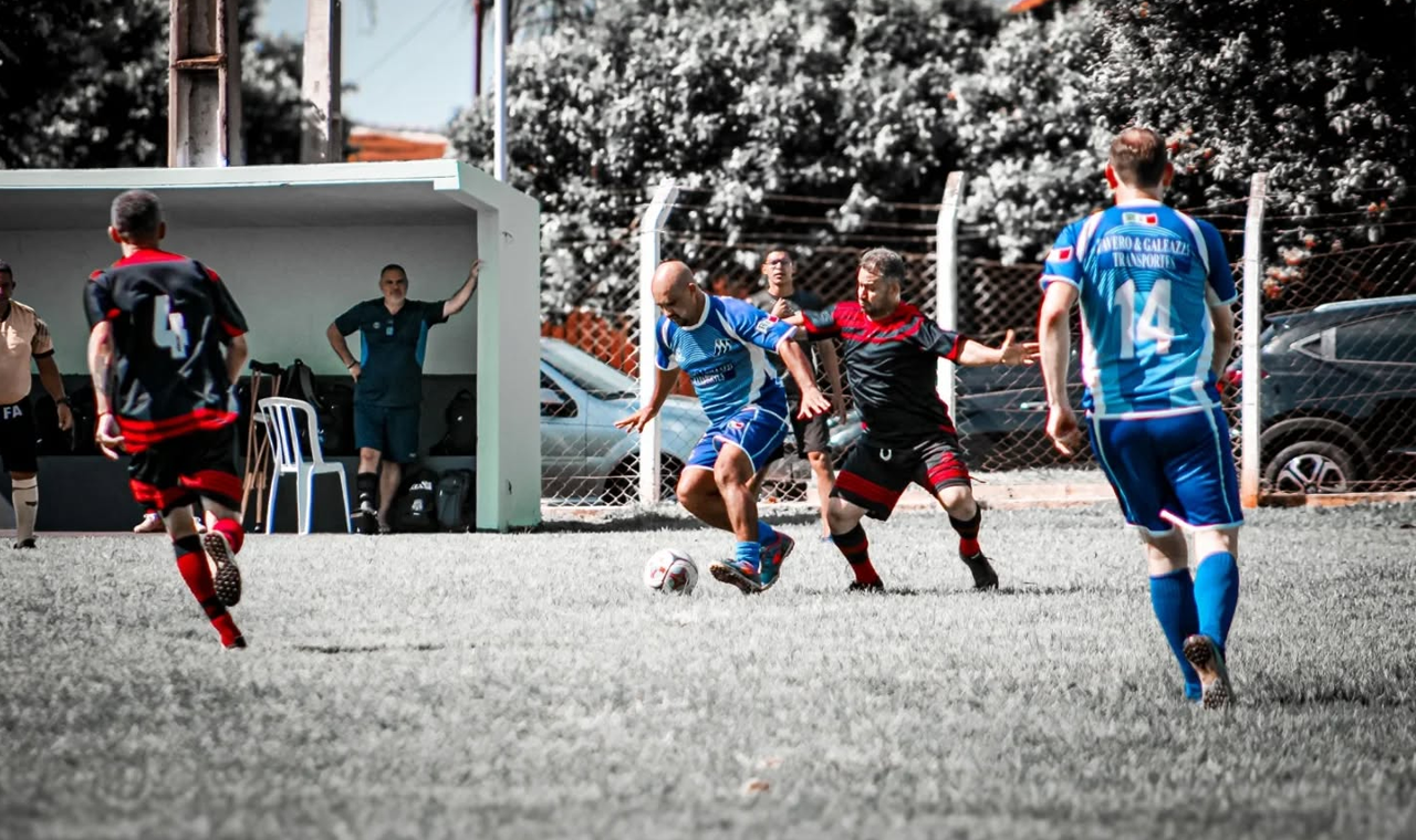 CHURRASCARIA DO TCHÊ FOI CAMPEÃ DO MUNICIPAL SÊNIOR DE FUTEBOL