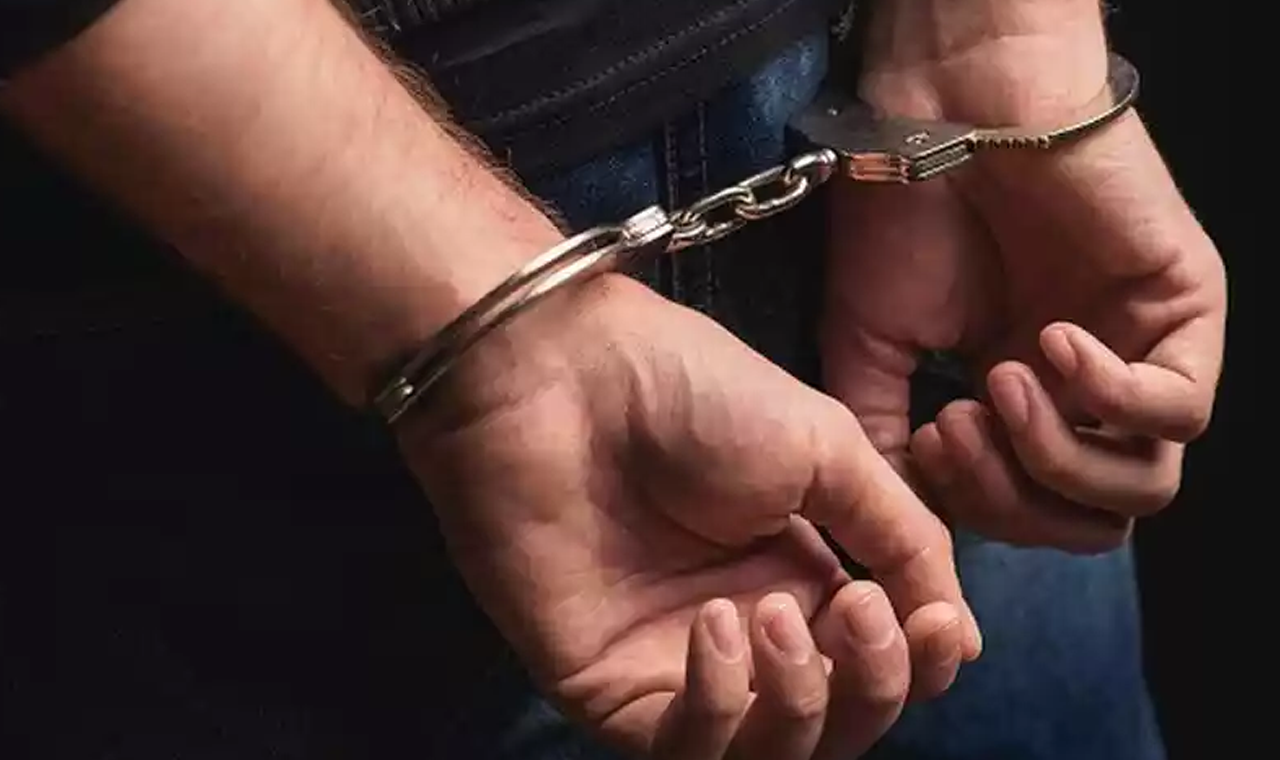 HOMEM É PRESO EM FLAGRANTE POR AGRESSÃO A MENOR E VIOLÊNCIA PSICOLÓGICA EM QUIRINÓPOLIS