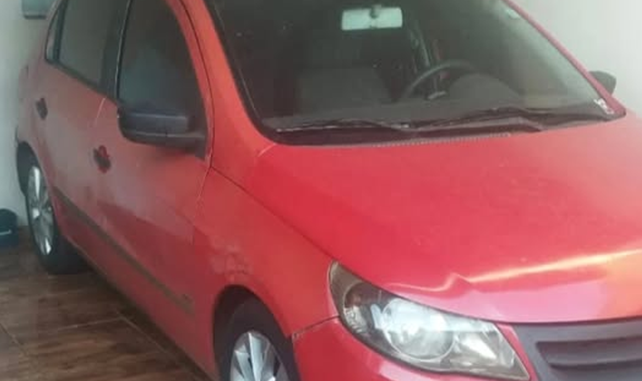 CARRO É FURTADO EM FRENTE À BOATE EM QUIRINÓPOLIS