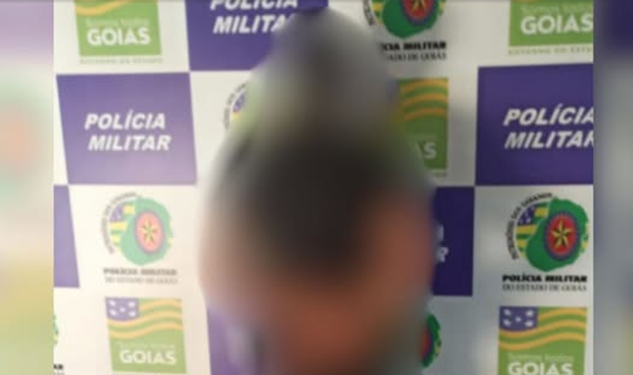 HOMEM É PRESO APÓS FURTAR BEBIDAS DURANTE A MADRUGADA EM COMÉRCIO DE QUIRINÓPOLIS