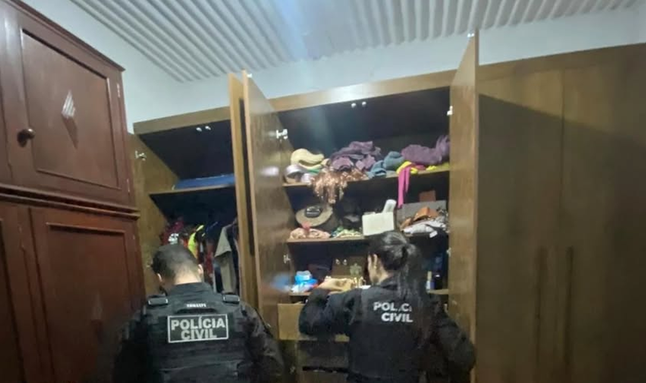 EX-SUBSECRETÁRIO DE QUIRINÓPOLIS TEM CASA ALVO DE BUSCA E POLÍCIA APREENDE CHEQUES DE MAIS DE R$ 165 MIL