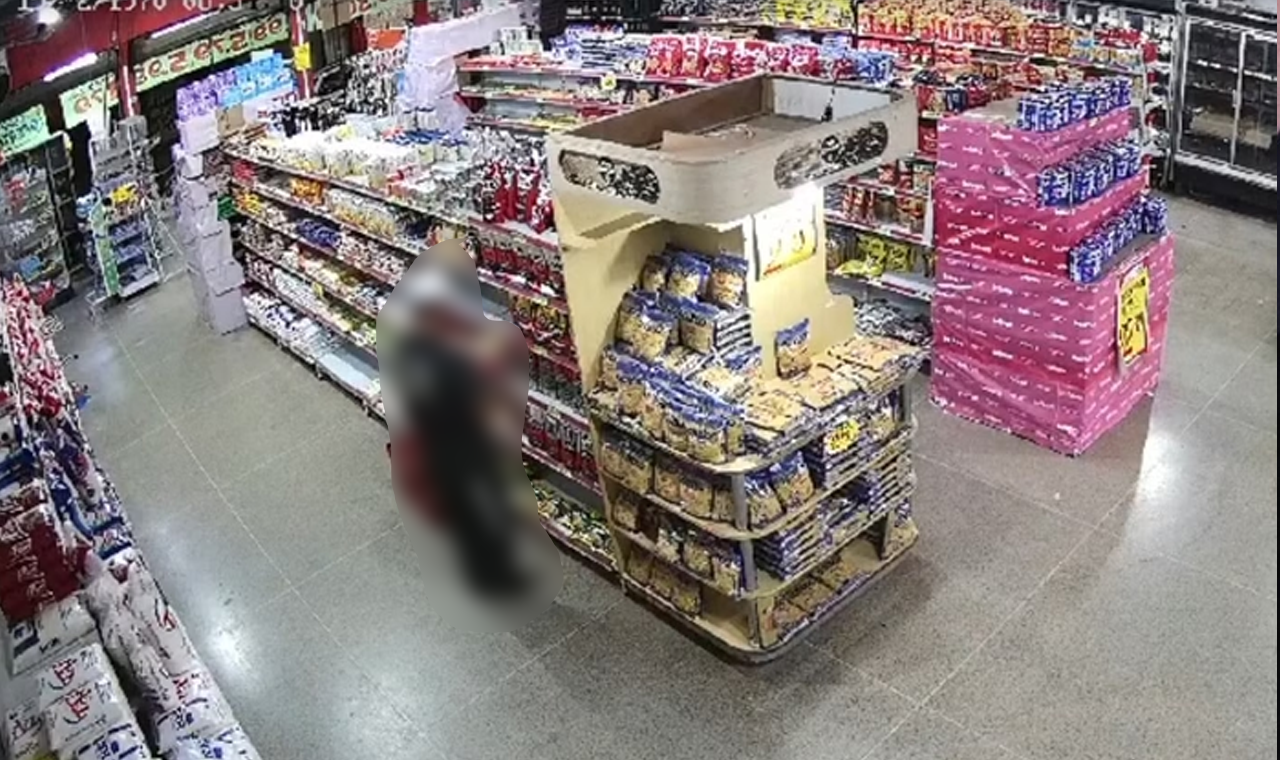 ADOLESCENTE É APREENDIDO APÓS FURTAR PACOTES DE CAFÉ EM SUPERMERCADO DE QUIRINÓPOLIS