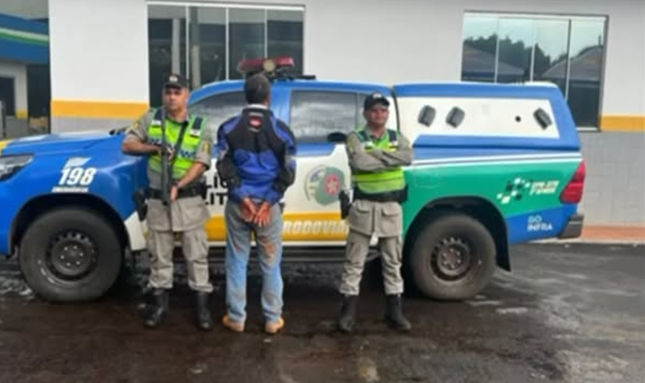BATALHÃO RODOVIÁRIO PRENDE MOTORISTA EMBRIAGADO EM QUIRINÓPOLIS
