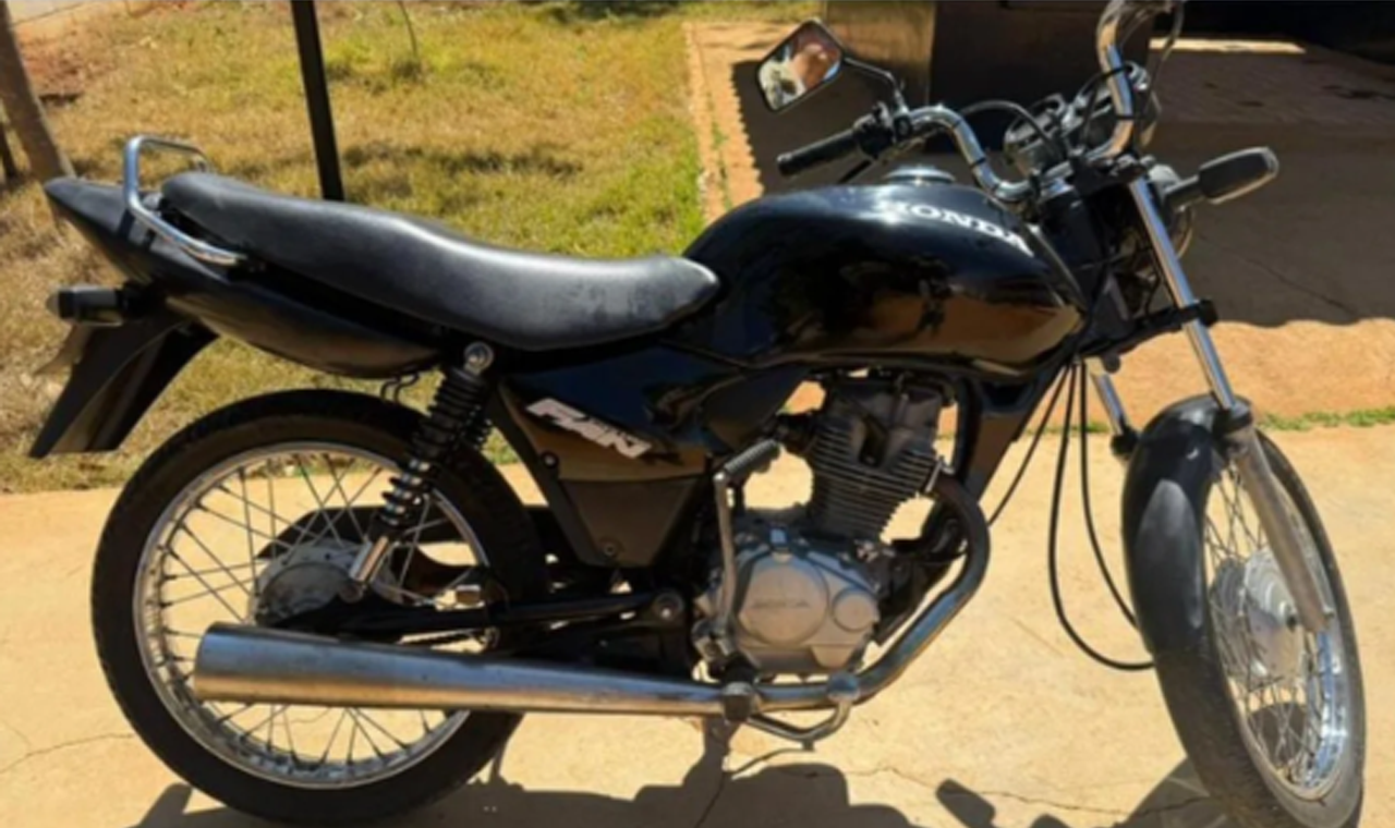 MOTO É FURTADA NO BAIRRO MUNICIPAL EM QUIRINÓPOLIS