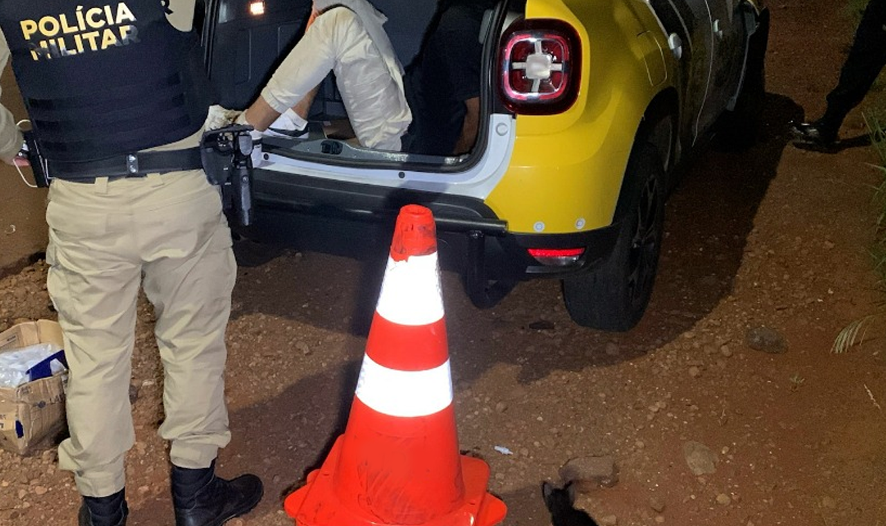MOTOCICLISTA É PRESO POR EMBRIAGUEZ AO VOLANTE APÓS CAIR NA AVENIDA BRASIL