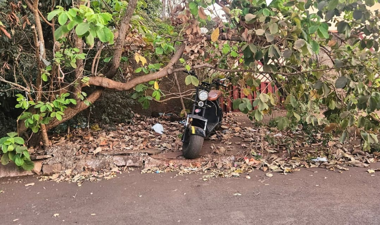 POLÍCIA MILITAR RECUPERA MOTONETA FURTADA EM QUIRINÓPOLIS
