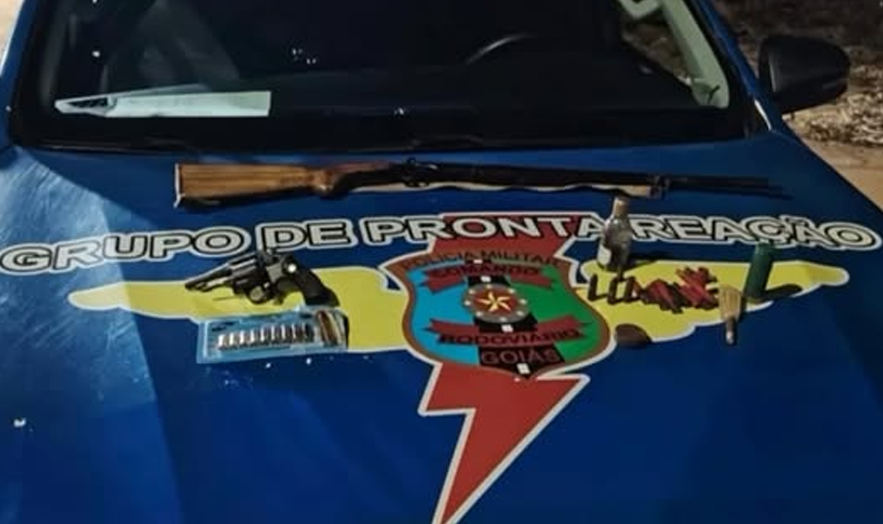 HOMEM É PRESO POR POSSE ILEGAL DE ARMAS, MUNIÇÕES E ADULTERAÇÃO DE VEÍCULO EM PARANAIGUARA