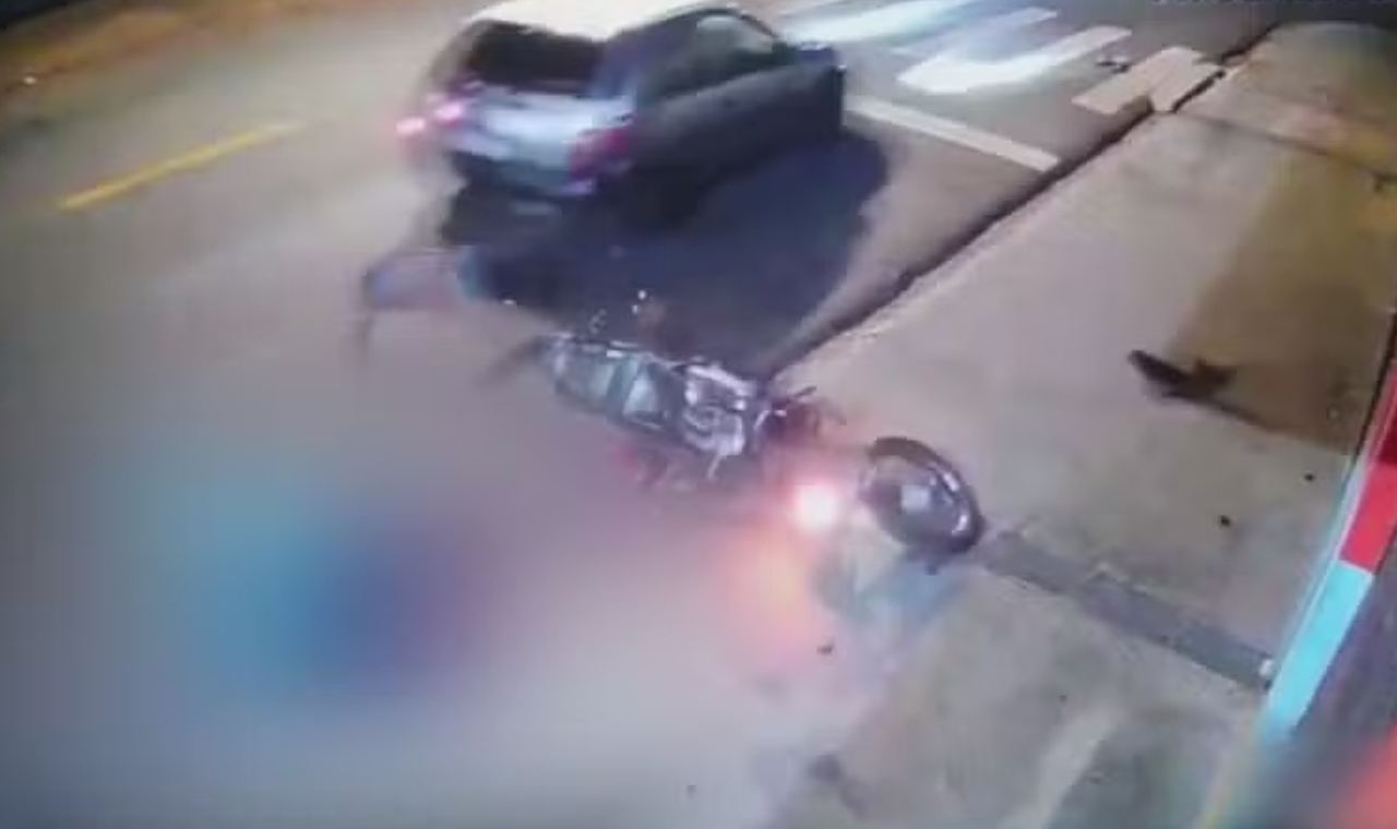 JOVEM DE 18 ANOS FICA FERIDA EM ACIDENTE E CONDUTOR FOGE SEM PRESTAR SOCORRO