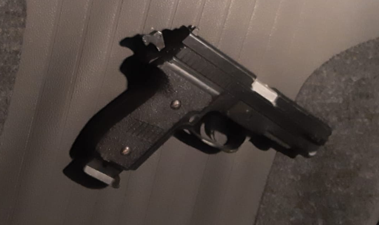 AMEAÇA COM ARMA DE AIRSOFT MOBILIZA POLÍCIA MILITAR EM QUIRINÓPOLIS