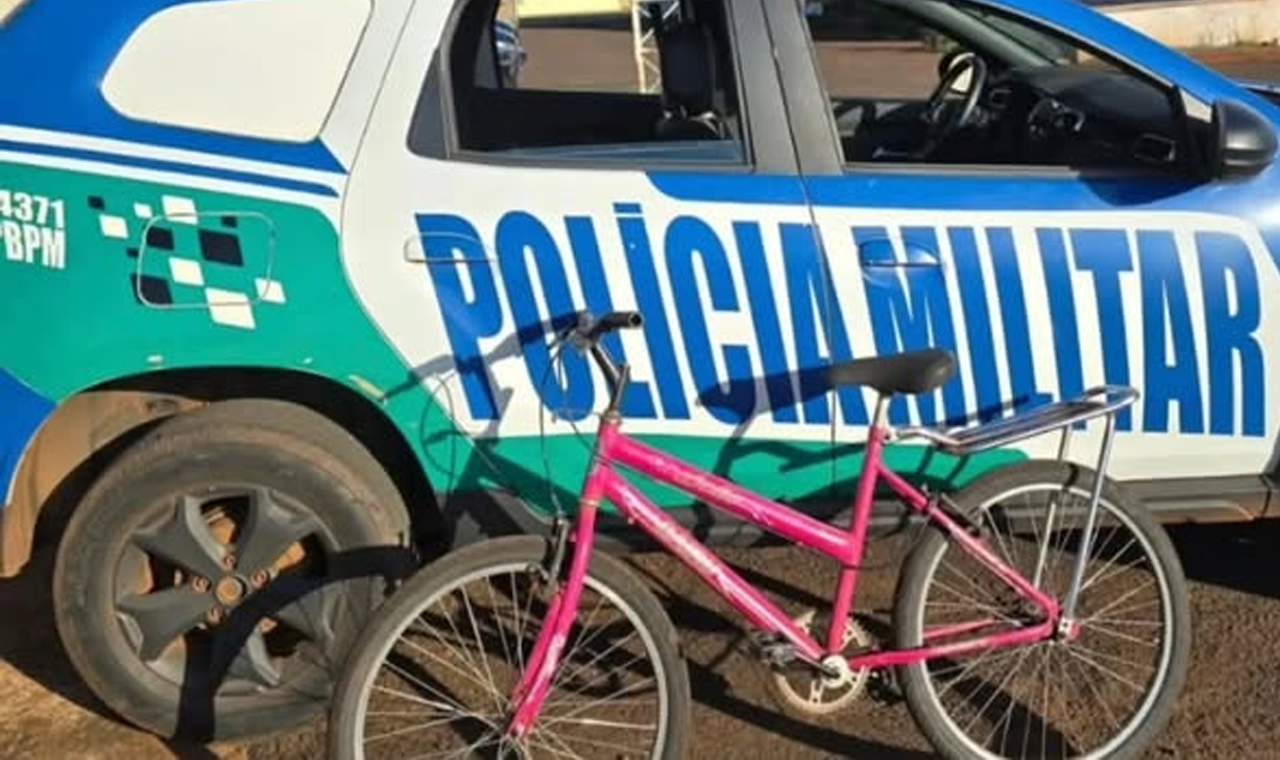 BICICLETA FURTADA EM PANIFICADORA É RECUPERADA PELA POLÍCIA NO CENTRO DE QUIRINÓPOLIS