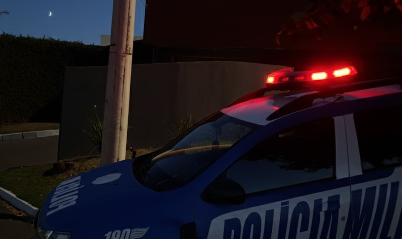 CONFUSÃO ENTRE FAMILIARES TERMINA EM VIAS DE FATO NO CONJUNTO HÉLIO LEÃO I