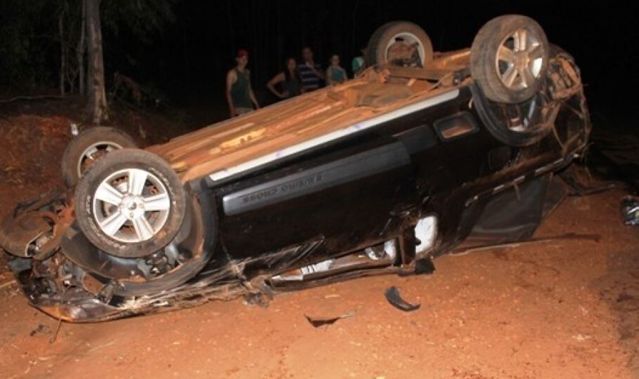 CAPOTAMENTO É REGISTRADO NO BAIRRO PORTAL DO LAGO, EM QUIRINÓPOLIS