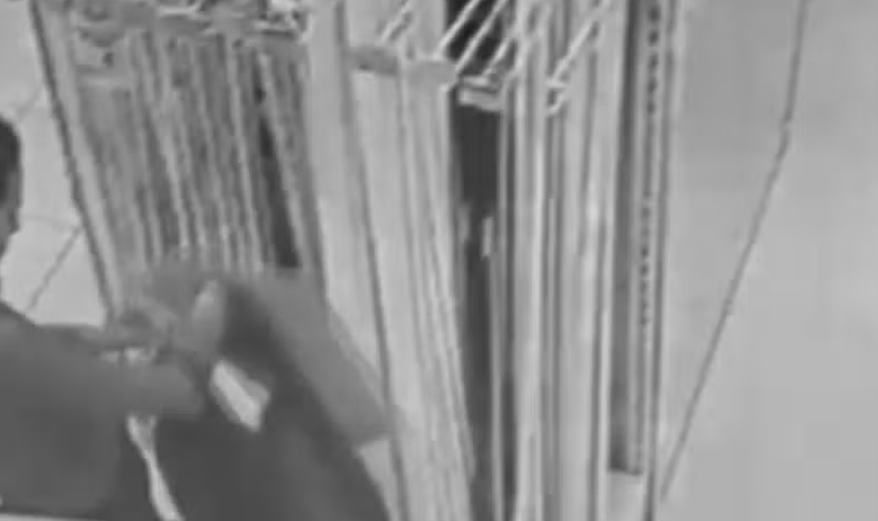 ESTABELECIMENTO COMERCIAL É ALVO DE FURTO EM GOUVELÂNDIA