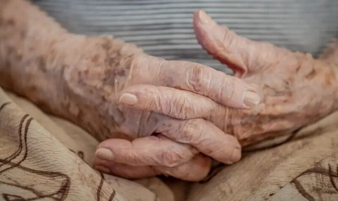 JOVEM É SUSPEITO DE INVADIR CASA E EMPURRAR IDOSA EM QUIRINÓPOLIS