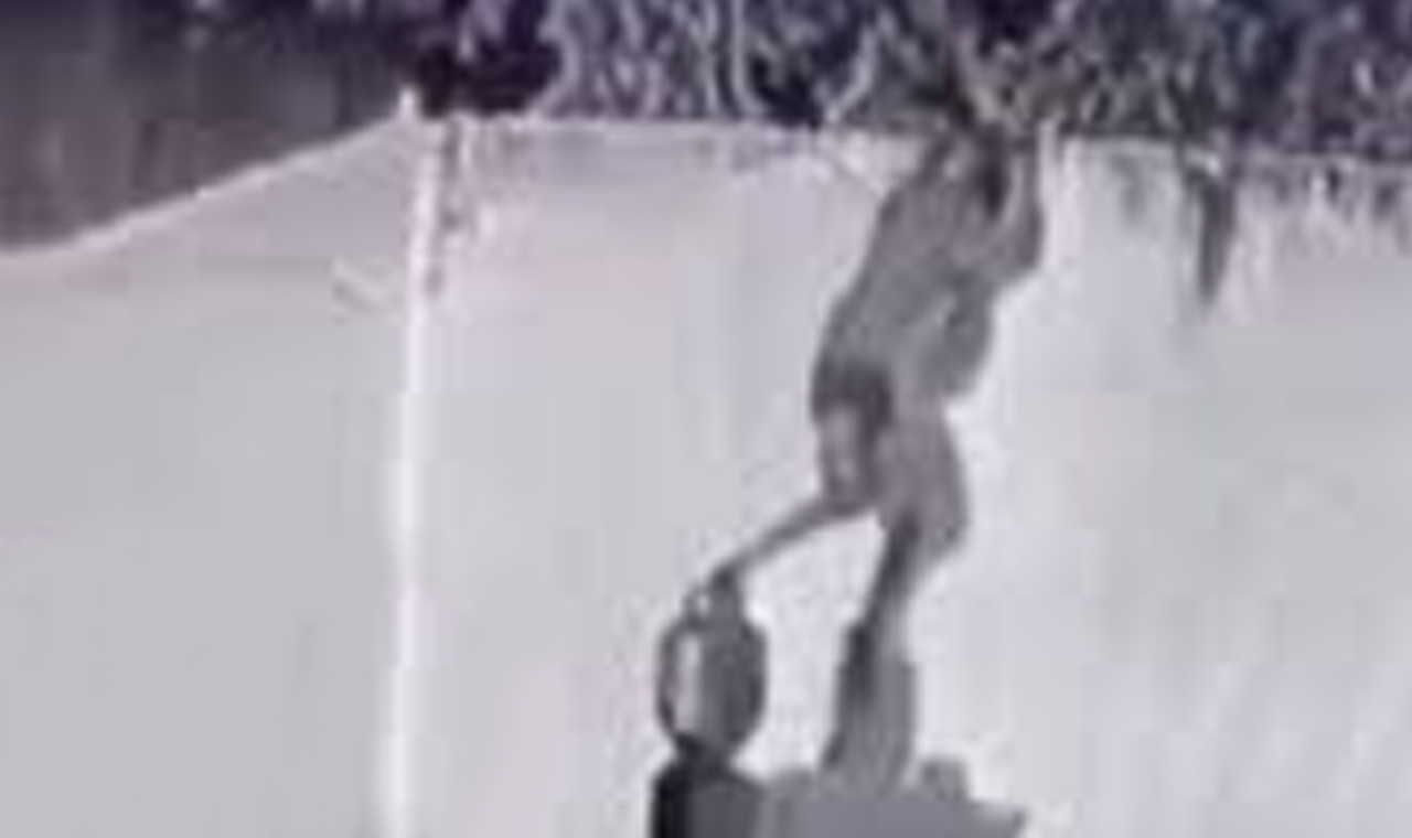 CRIMINOSOS FURTAM BOTIJÃO DE GÁS EM RESIDÊNCIA NA VILA PARREIRA, EM QUIRINÓPOLIS