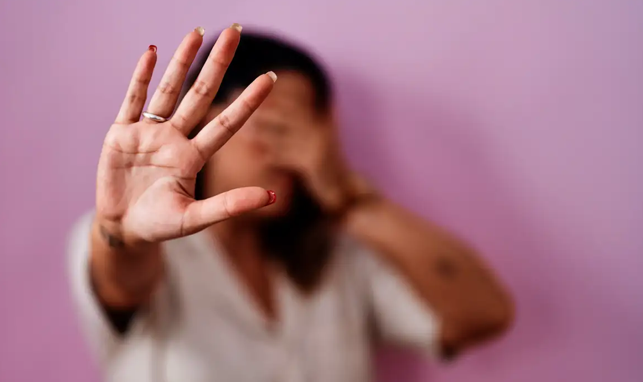 MULHER É AGREDIDA PELO COMPANHEIRO E CASO TERMINA EM PRISÃO EM FLAGRANTE EM QUIRINÓPOLIS