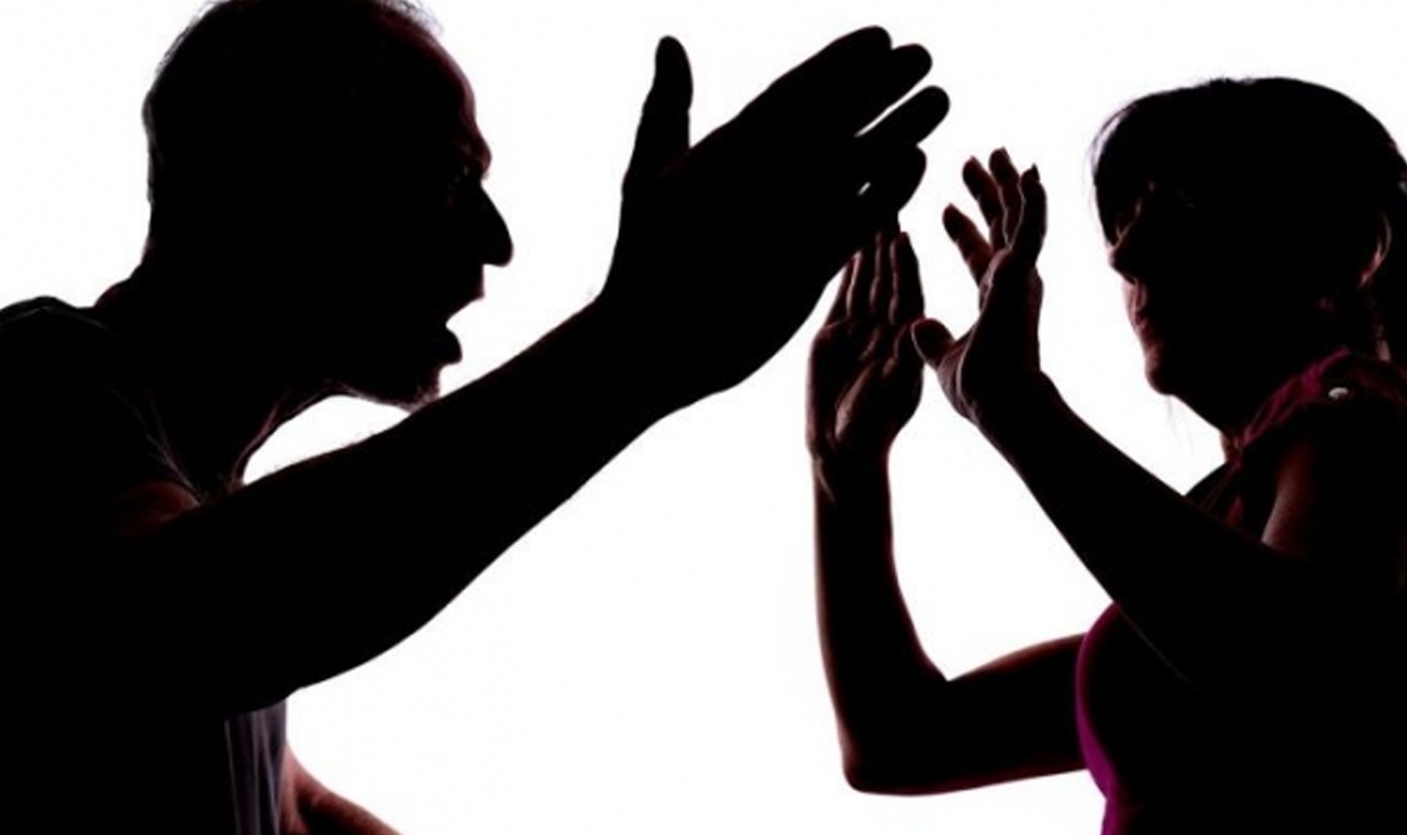 MULHER FICA FERIDA APÓS SER ATACADA PELO EX-MARIDO EM QUIRINÓPOLIS