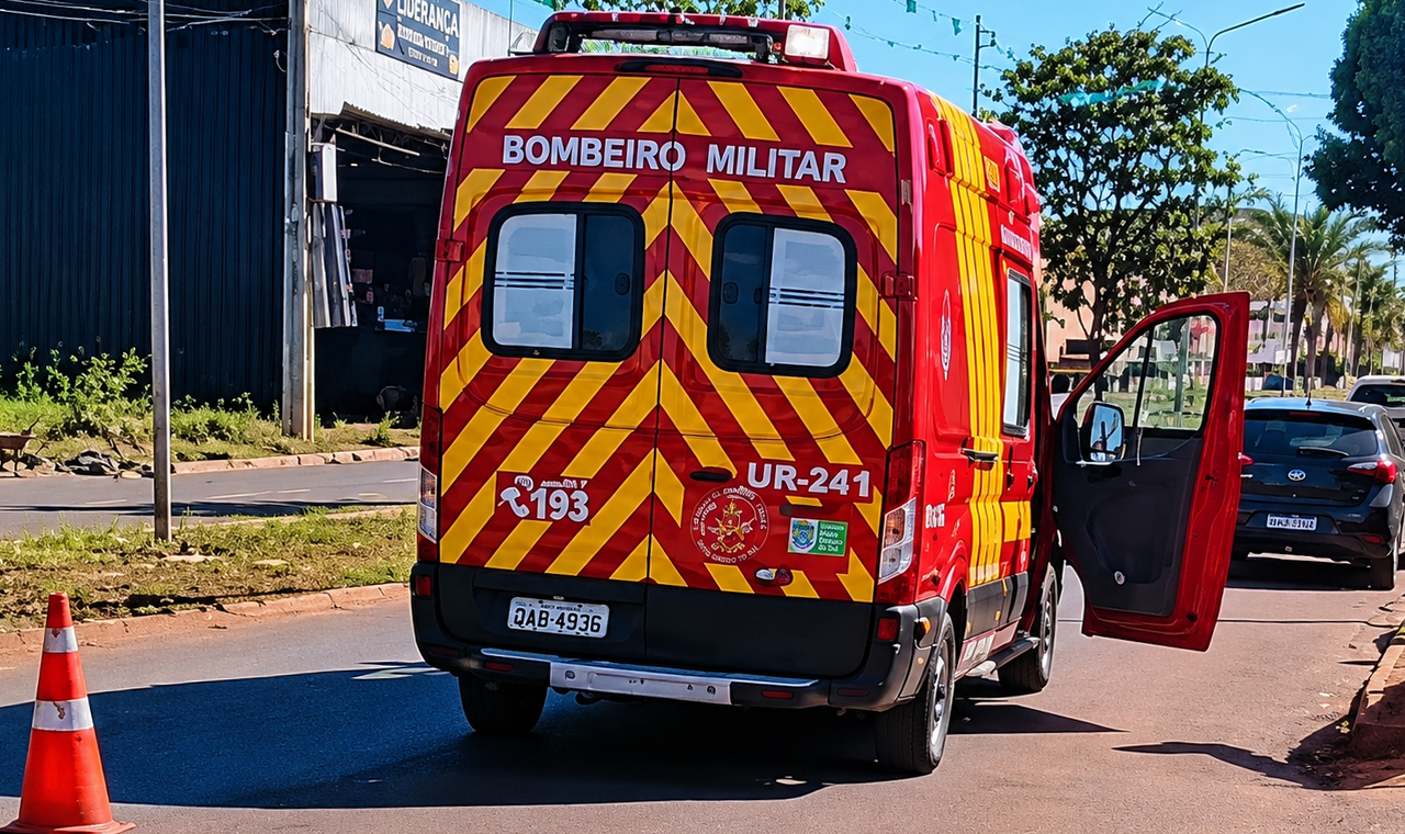 ACIDENTE ENTRE MOTO E CARRO DEIXA DUAS IRMÃS FERIDAS EM QUIRINÓPOLIS