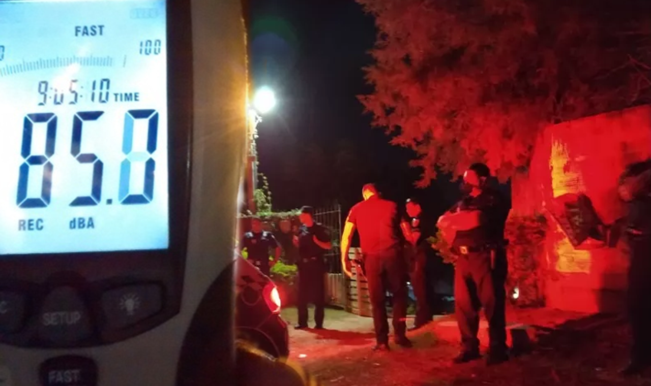 FESTA COM SOM ACIMA DO PERMITIDO TERMINA COM MULHER DETIDA POR POLUIÇÃO SONORA EM QUIRINÓPOLIS